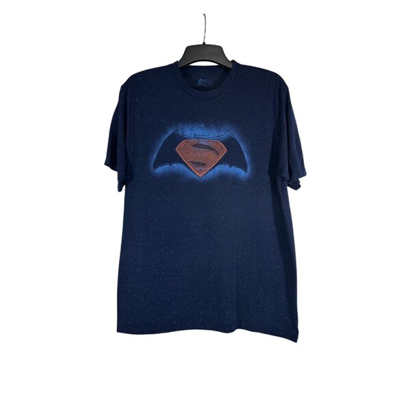 Batman V Superman Dawn of Justice Navy Graphic T-Shirt Mens Size XL Cotton Blend - Picture 1 of 6
